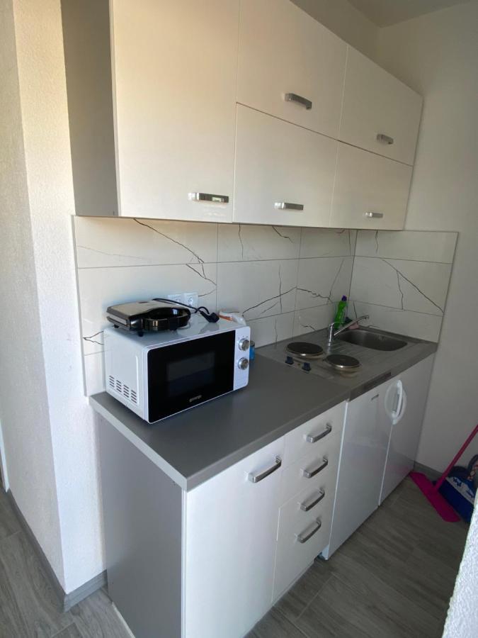 Apartmani Anita Starigrad Paklenica Extérieur photo