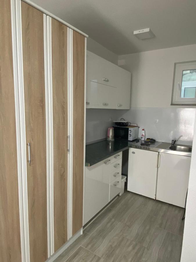 Apartmani Anita Starigrad Paklenica Extérieur photo