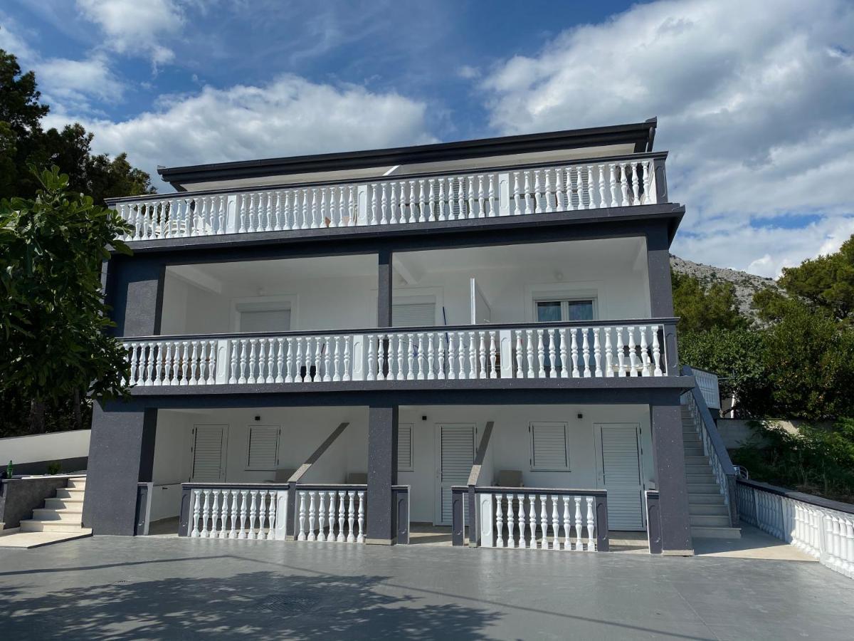 Apartmani Anita Starigrad Paklenica Extérieur photo