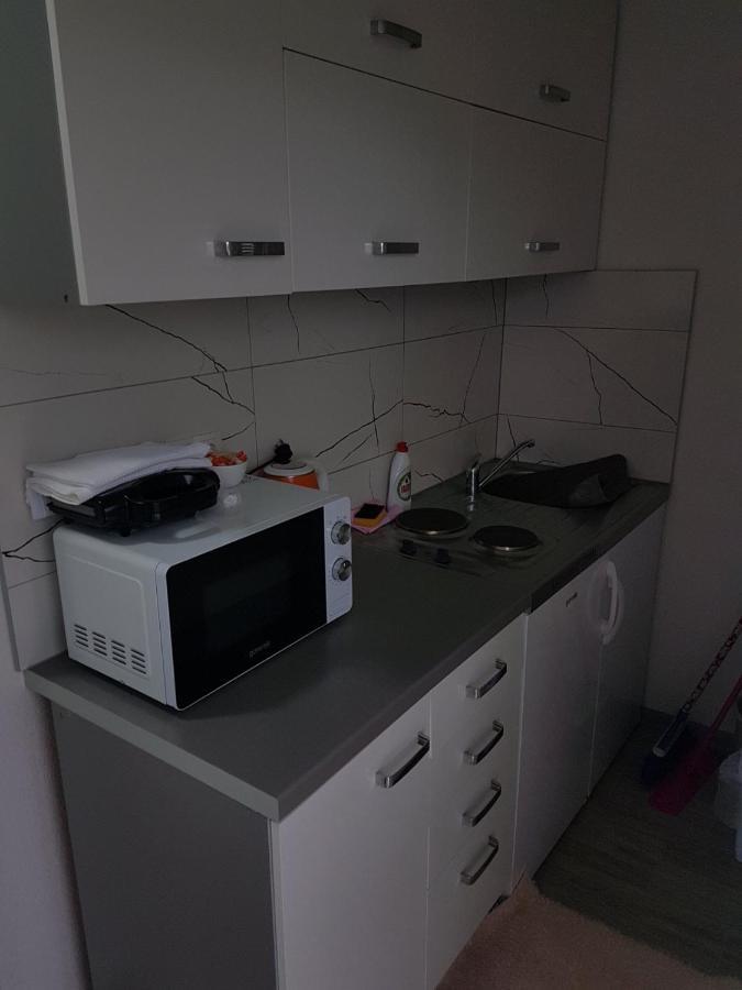 Apartmani Anita Starigrad Paklenica Extérieur photo
