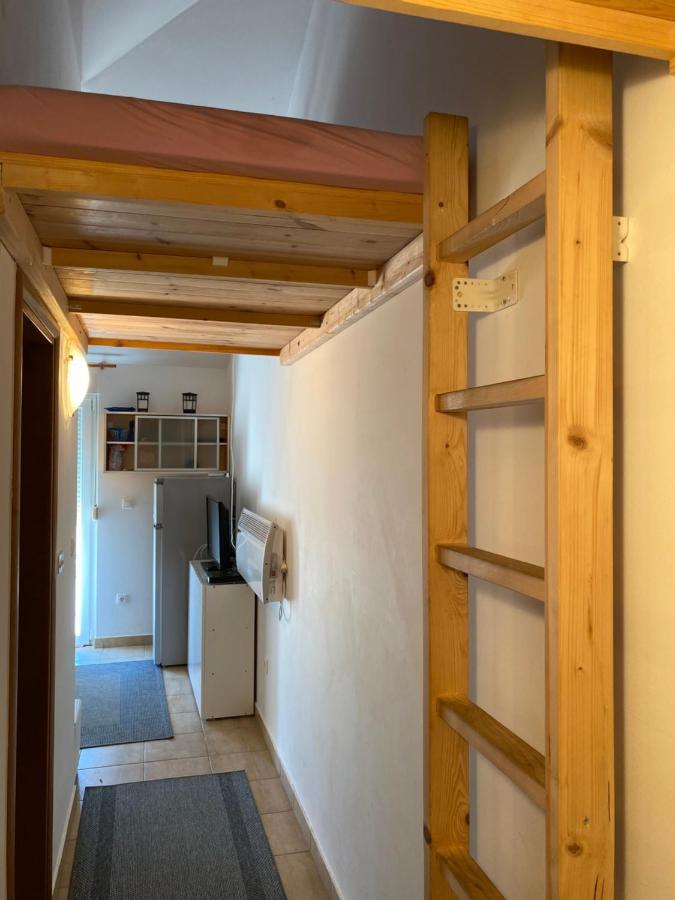 Apartmani Anita Starigrad Paklenica Extérieur photo